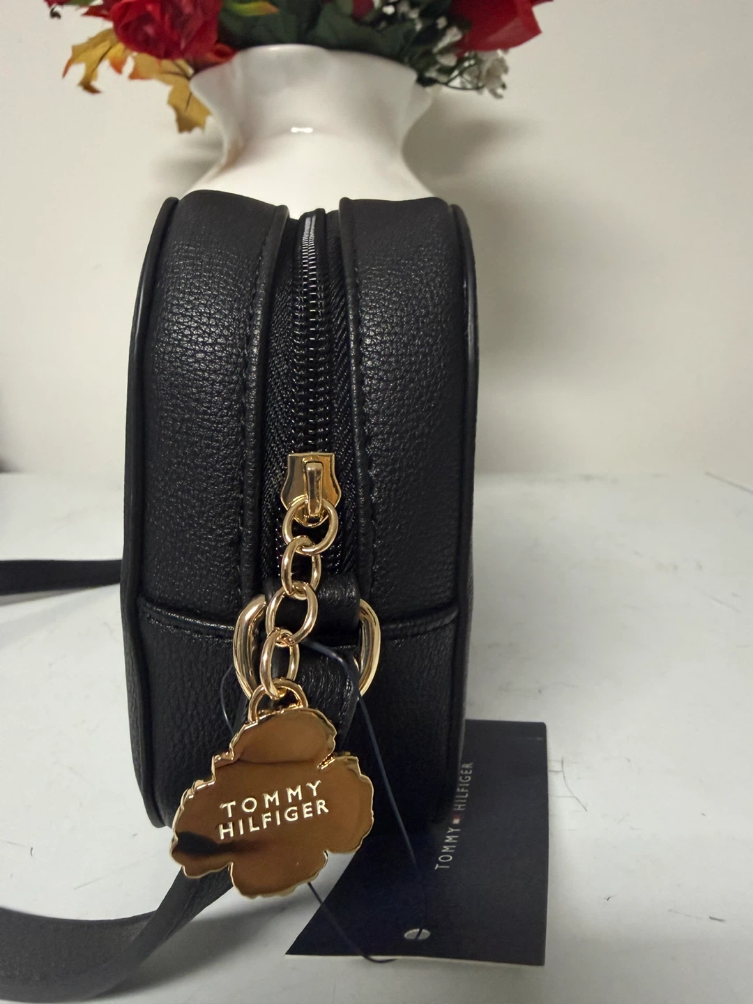 Tommy Hilfiger Black Camera Bag - photo 4