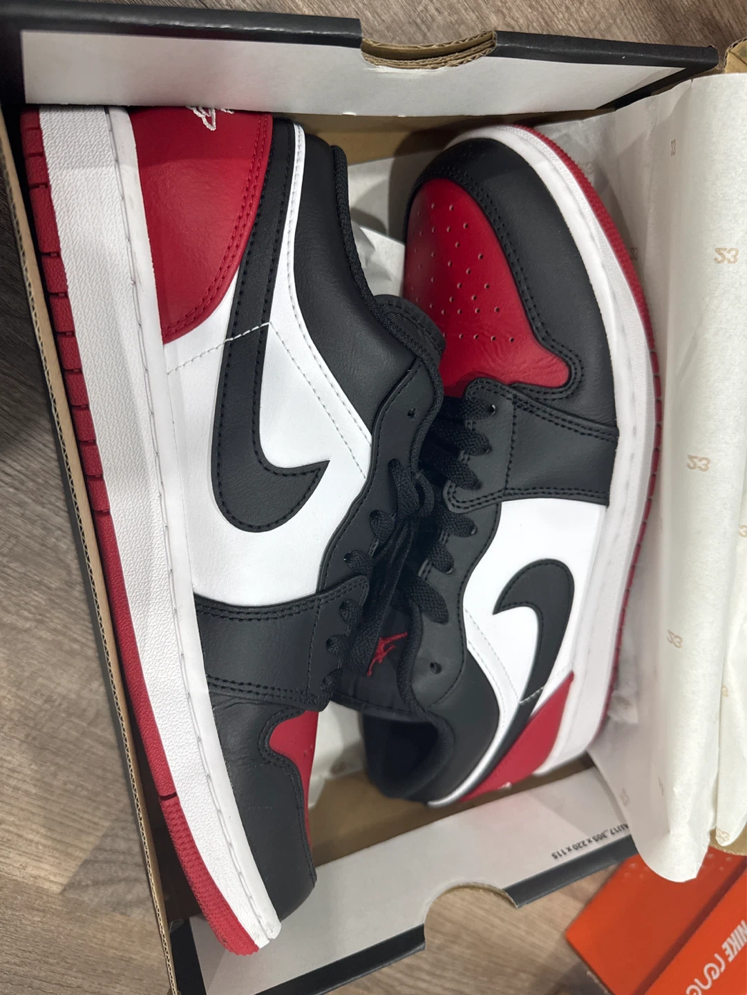 Air Jordan 1 Low SE Sneakers - Size 10