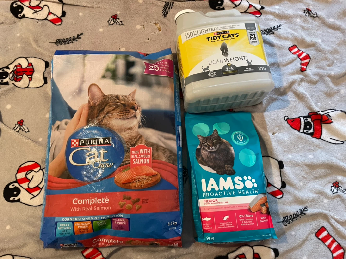 Brand New Cat Food & Litter Lot