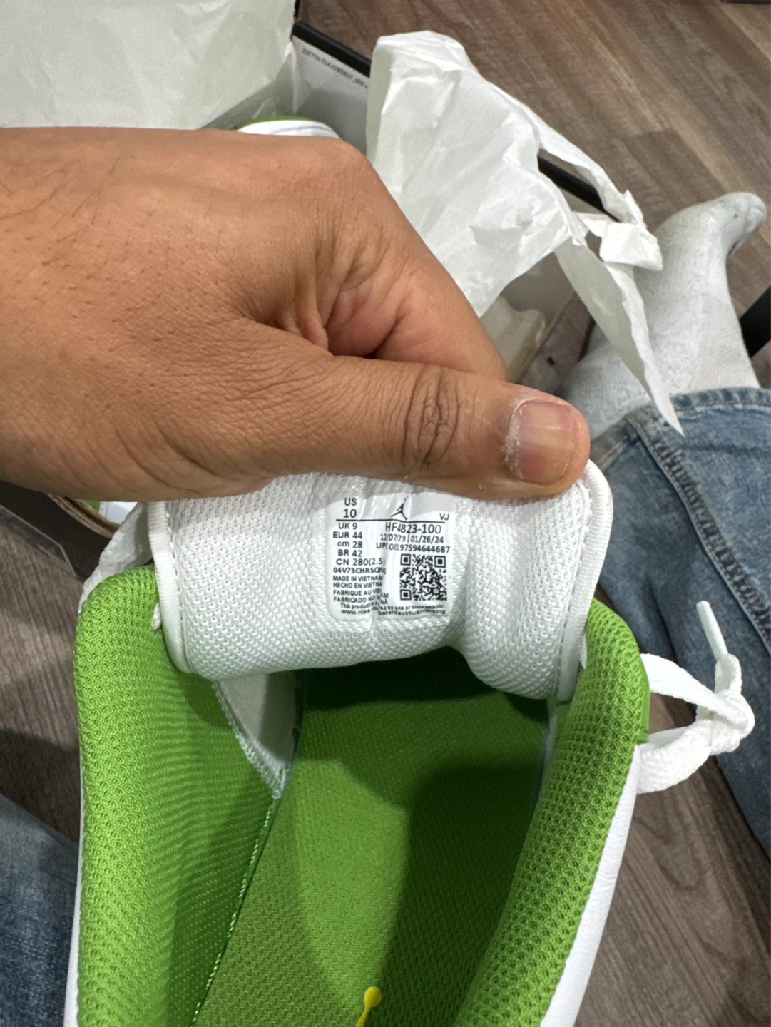 Nike Air Jordan 1 Low SE Sneakers - photo 3