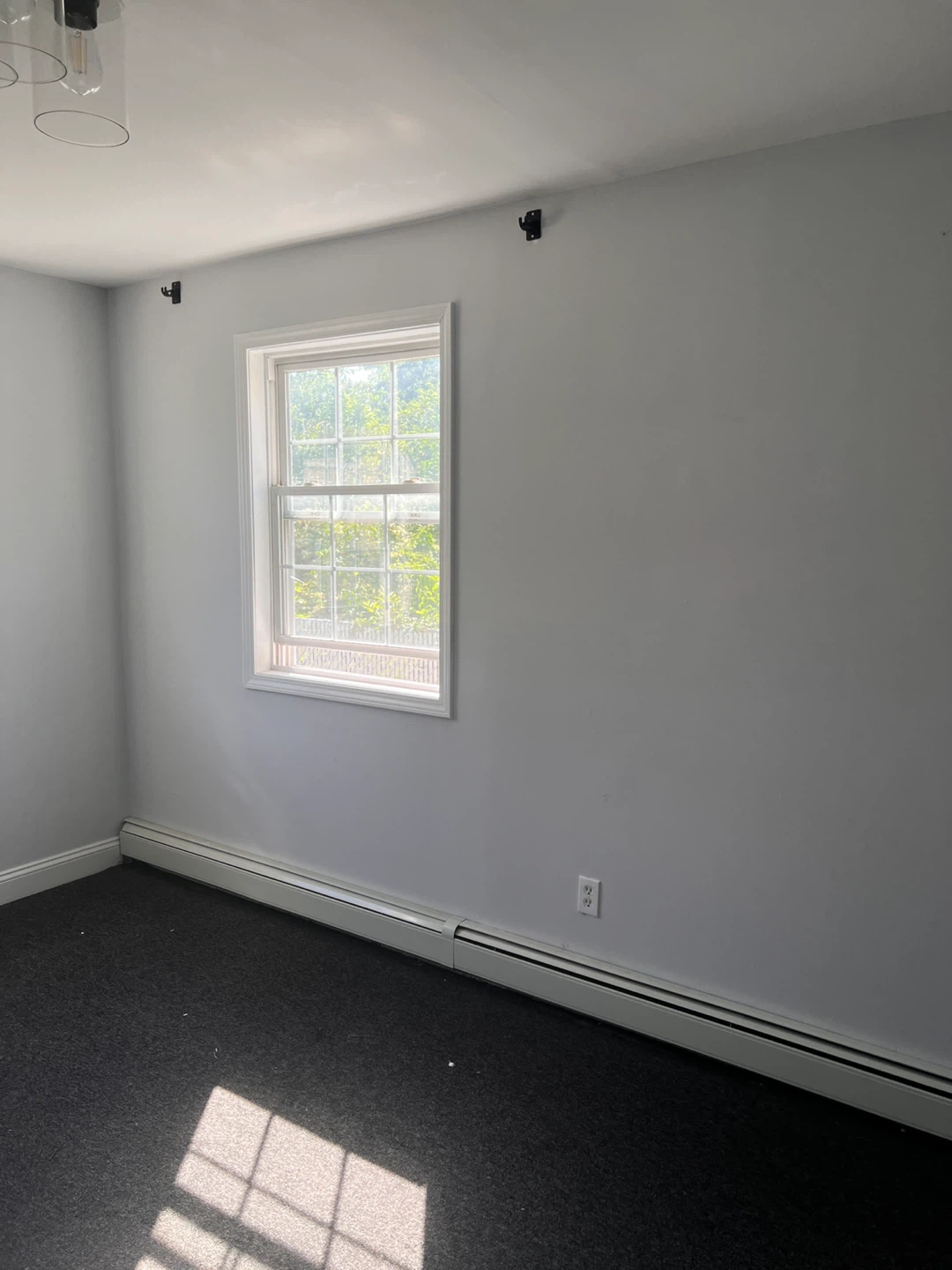 Room for rent in rosedale queens NY - photo 2