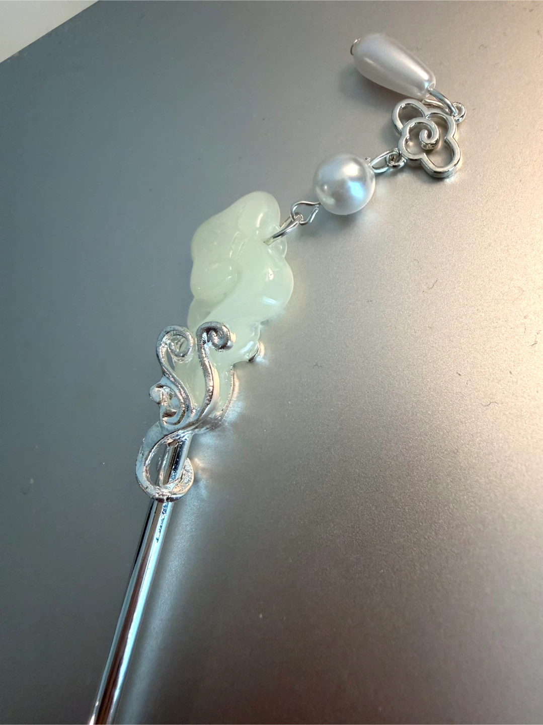 Jade and Pearl Hair Pin