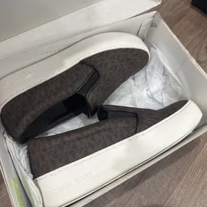 Michael Kors Trent Slip On MK Sig Semi Lux Brown Shoes