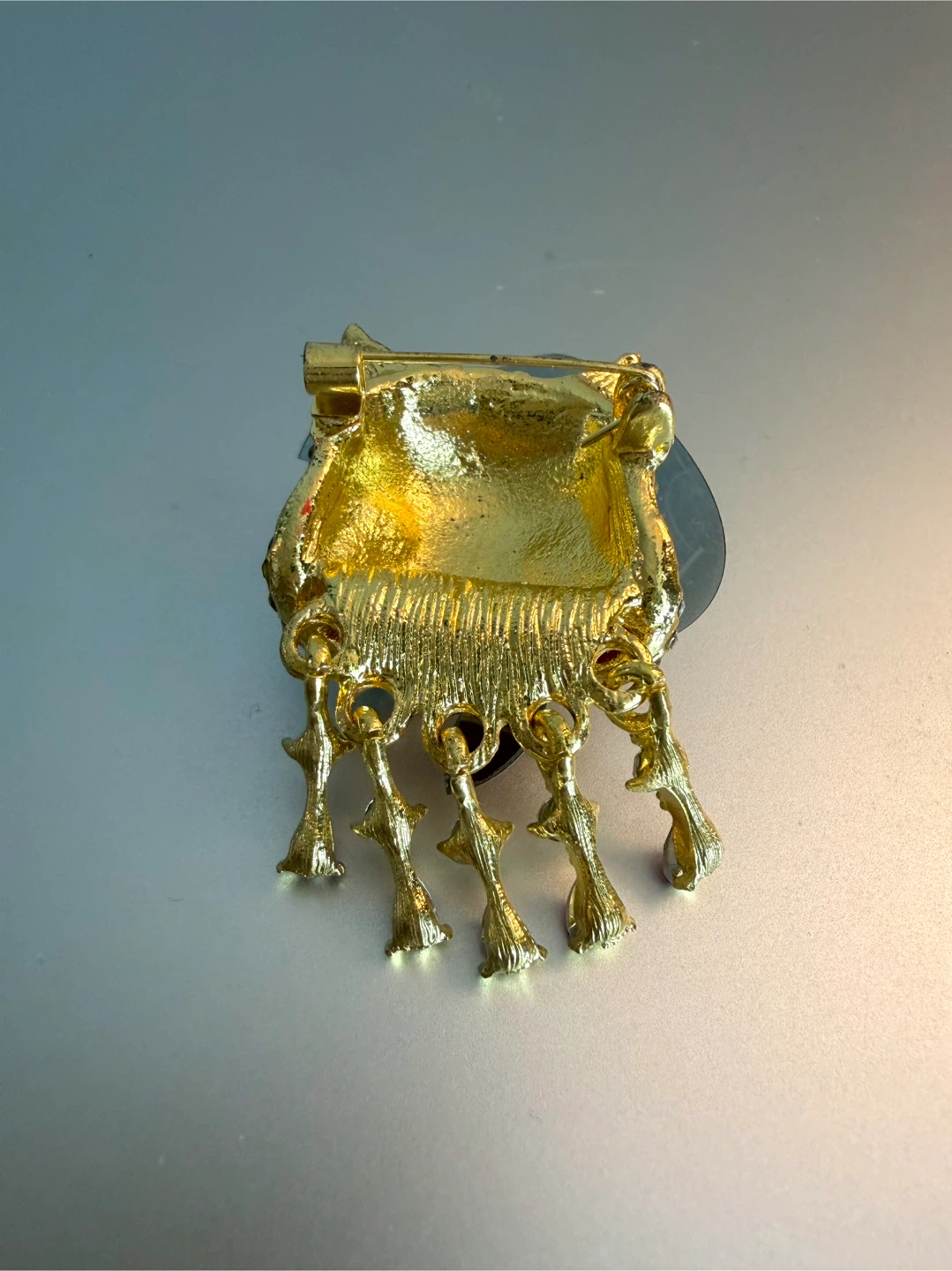Lion Dance Brooch with Rhinestones - photo 3