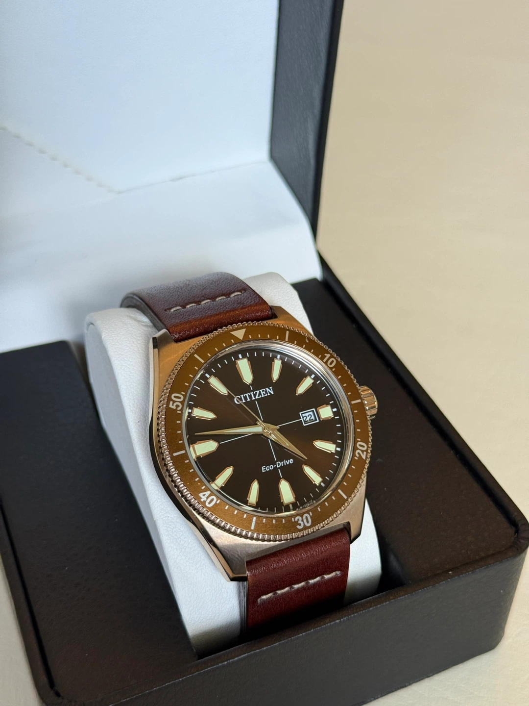 Citizen Men’s Watch Sport Eco Drive - Brown Dial - photo 2