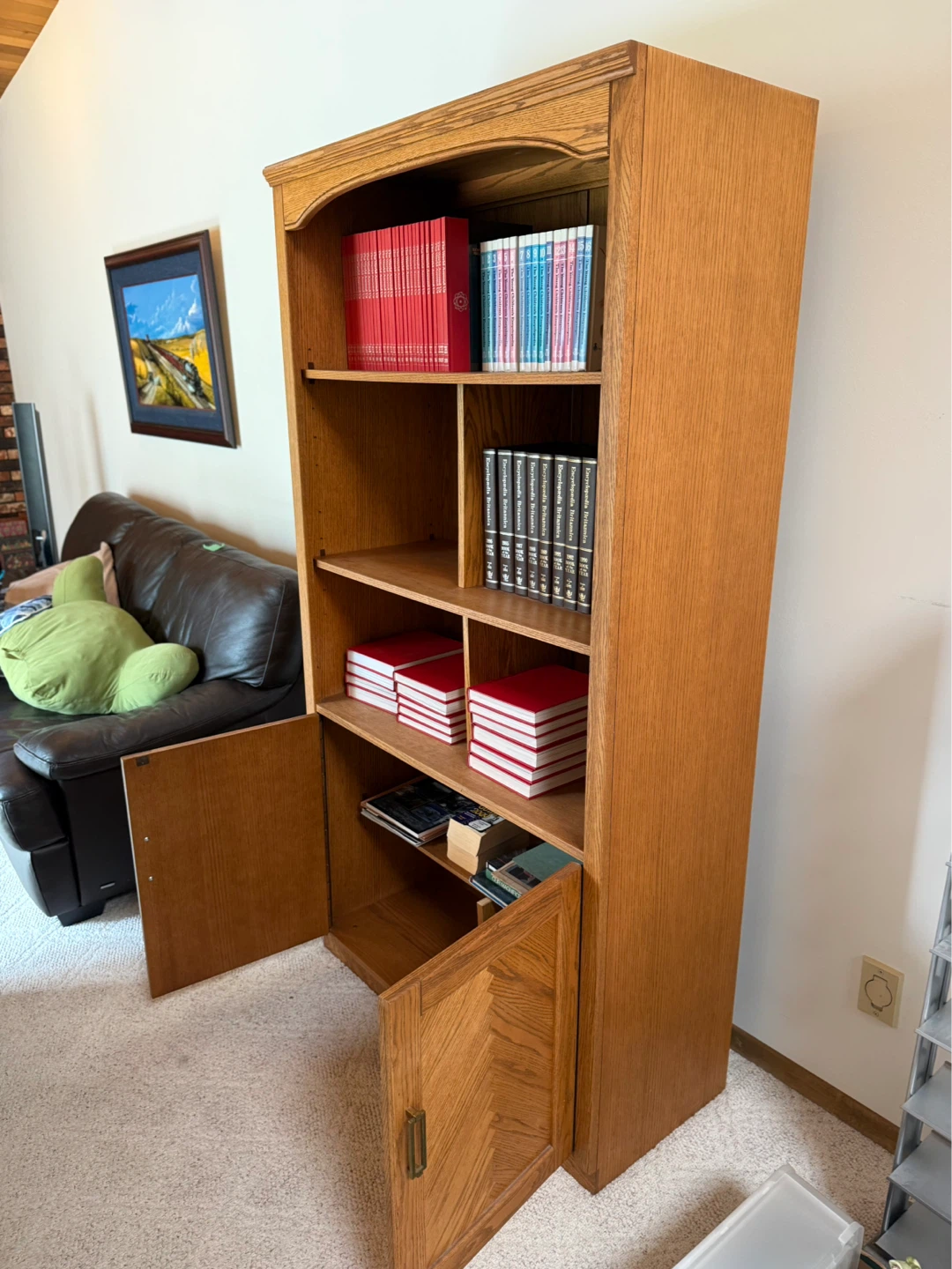 Wooden Oak Bookshelf with Cabinet - photo 2
