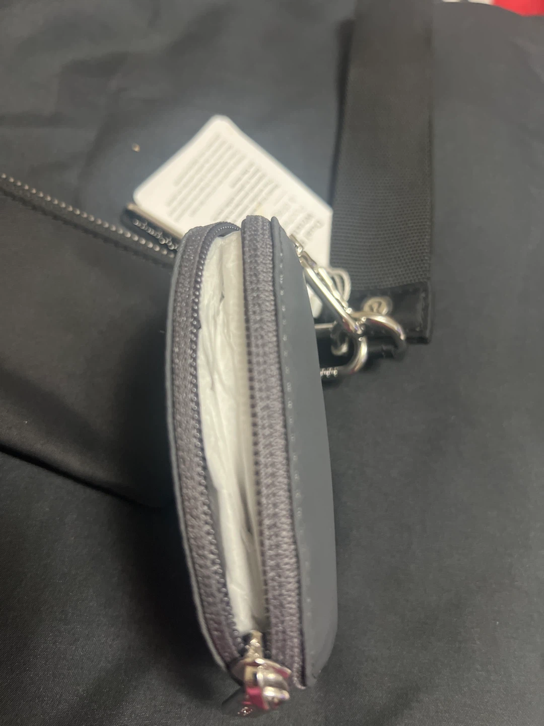 Lululemon Dual Pouch Wristlet - photo 2