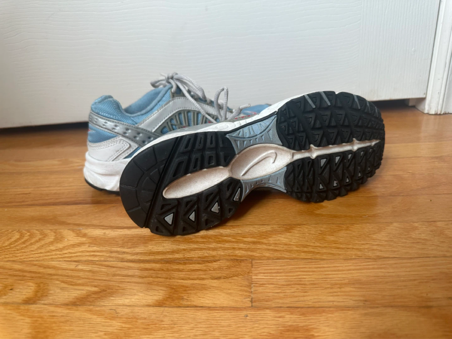 Vintage Nike Running Shoes-Size 7 M - photo 3