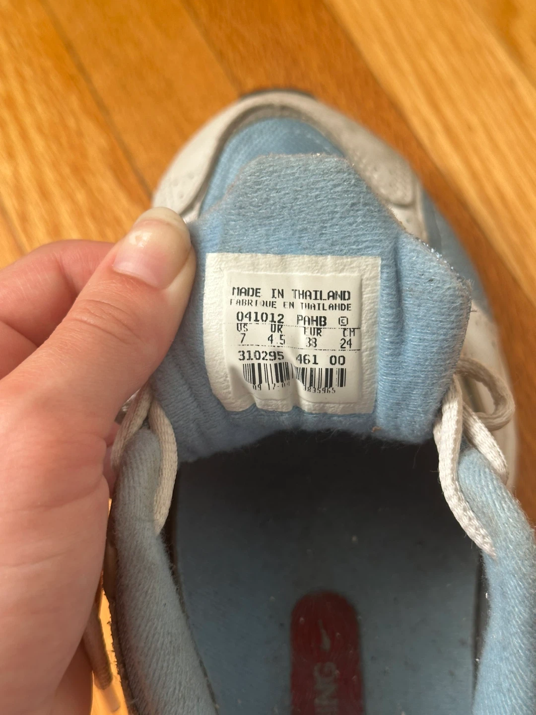 Vintage Nike Running Shoes-Size 7 M - photo 4