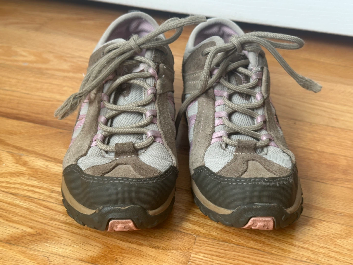 Columbia Magneto Hiking Shoes-Youth Size 1 - photo 3