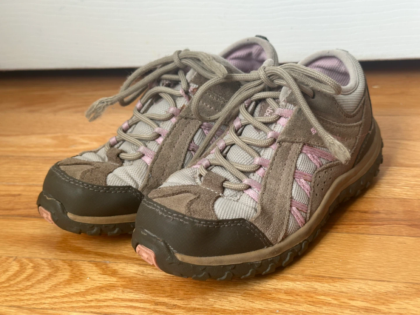 Columbia Magneto Hiking Shoes-Youth Size 1