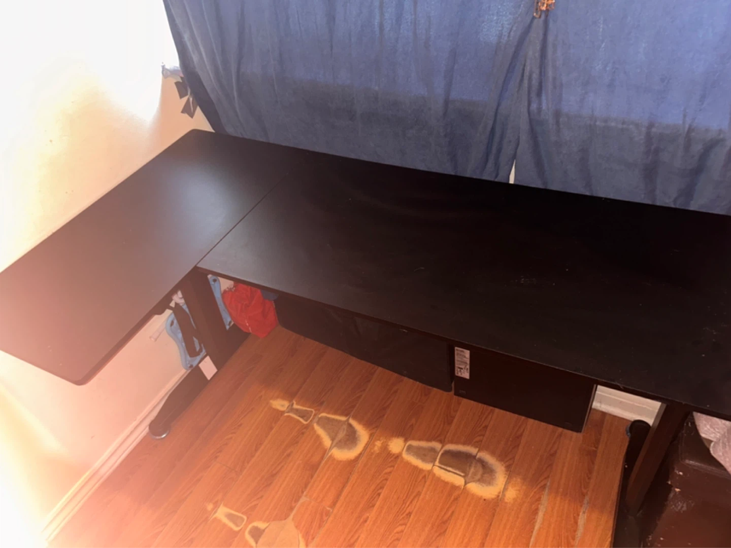 Black L-Shaped Desk - photo 3