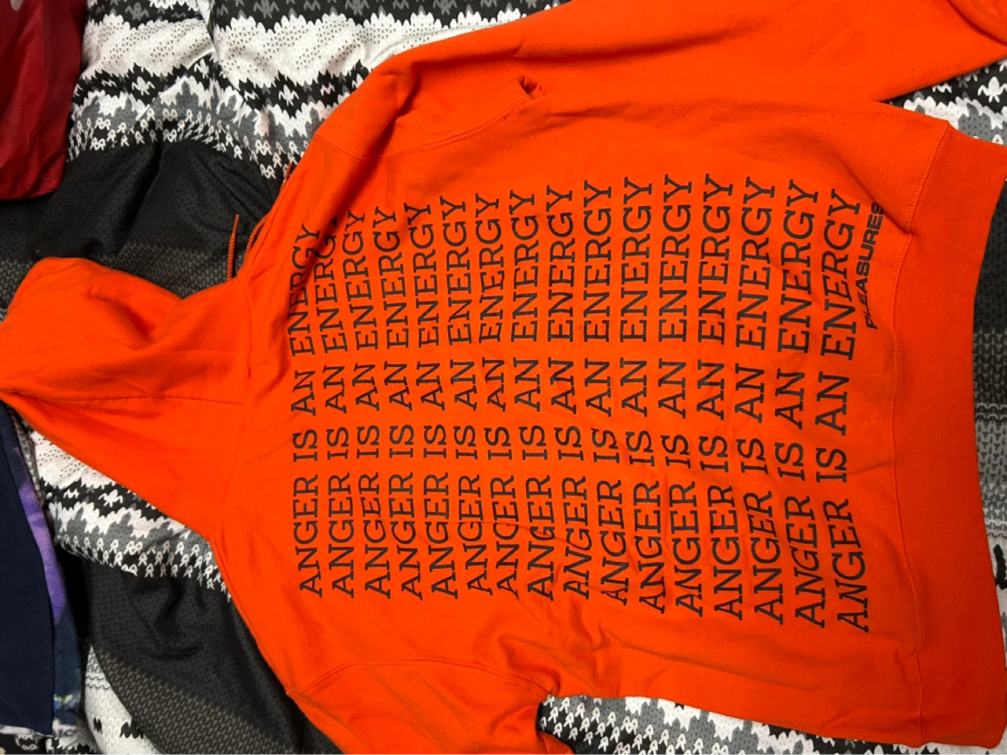 Champion × Pleasures ANGER IS AN ENERGY HOODIE - photo 2
