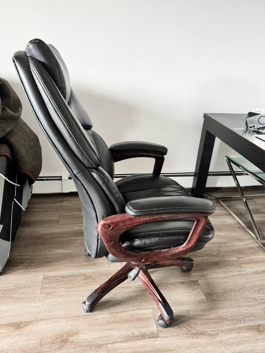 Black Executive Office Chair with Padded Headrest - photo 2