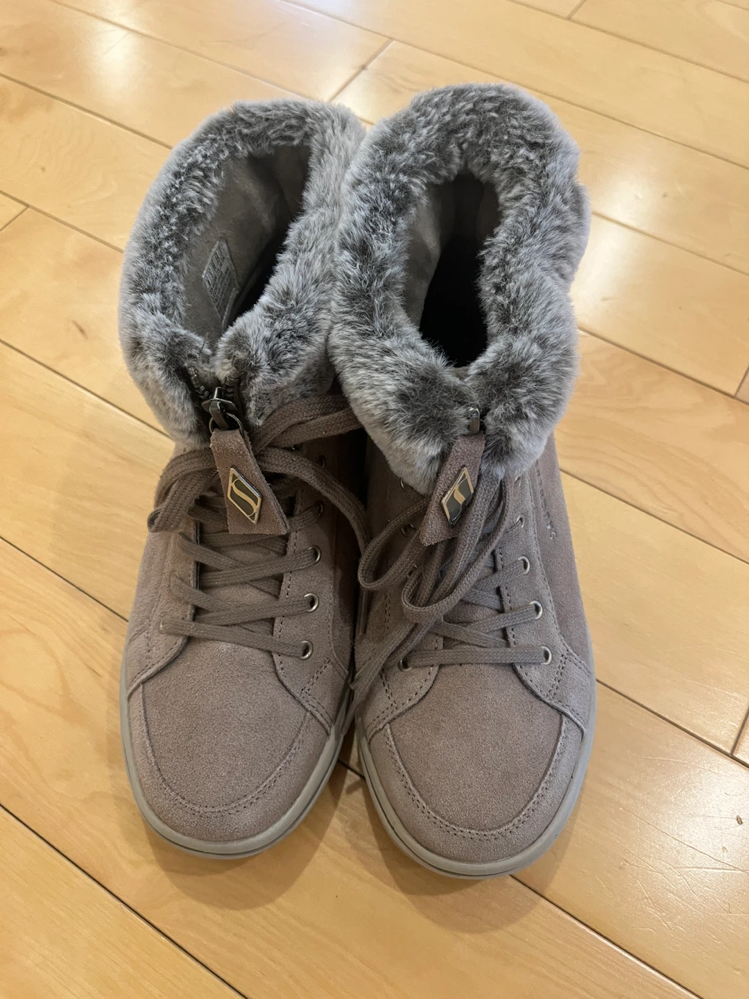 Skechers Women’s Winter Boots