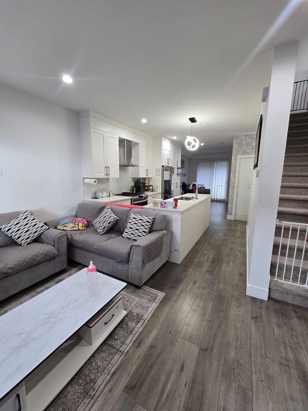 2 bedroom + 2.5 bath townhouse for rent - photo 2