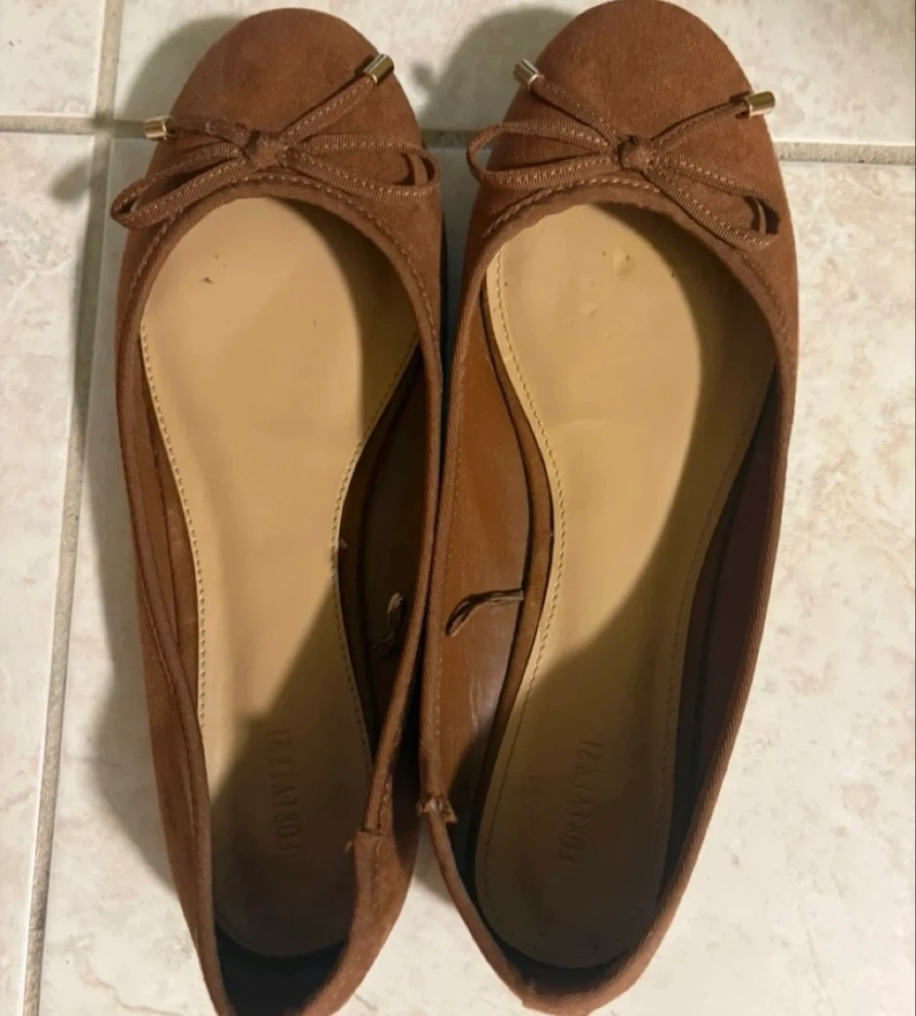 Forever 21 Flats (Size 6) (Barely worn, like new) (FREE)