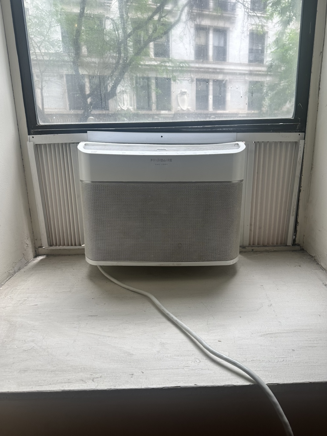 Frigidaire Gallery Window Air Conditioner