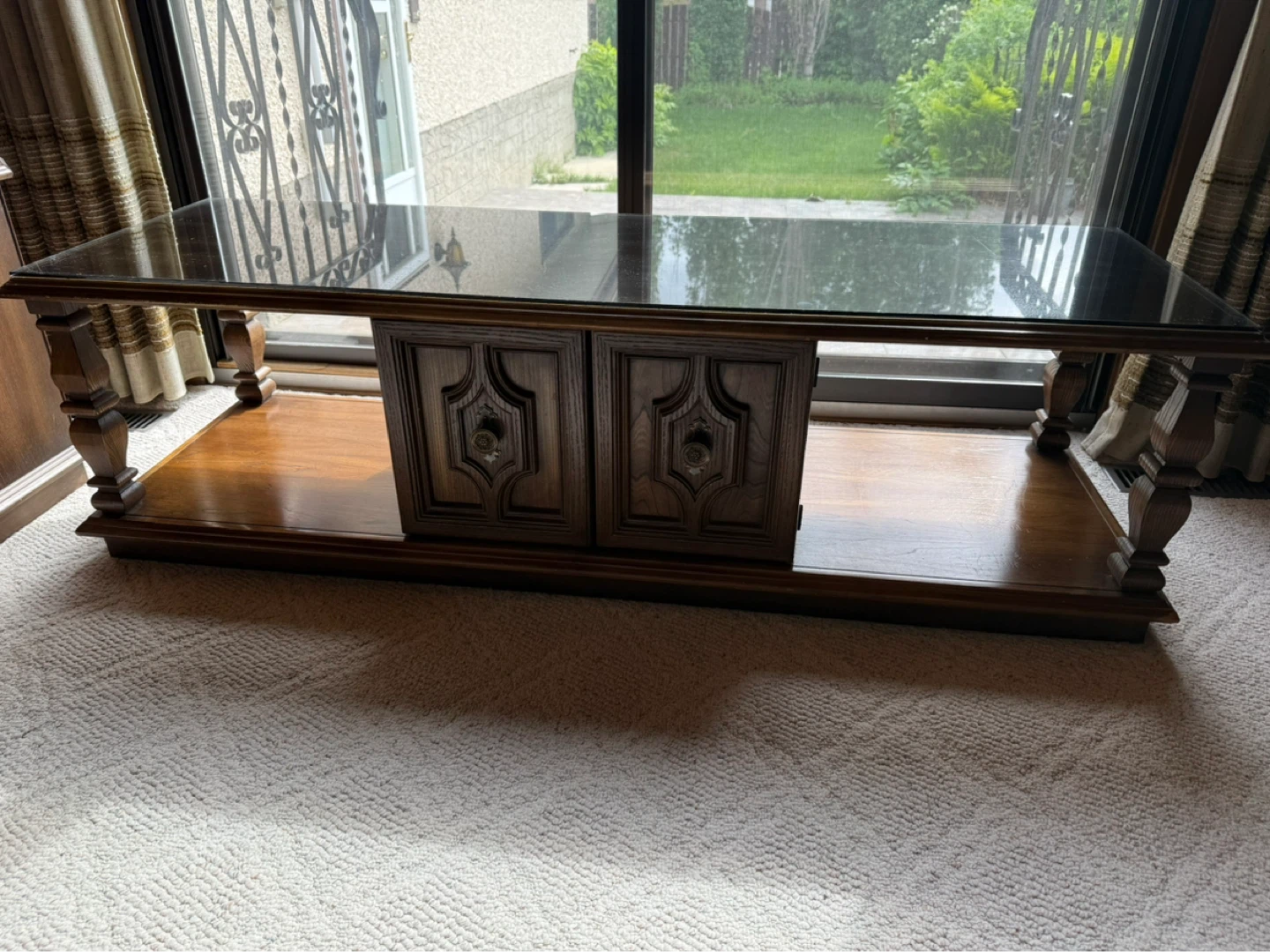 Vintage coffee table with 2 Hexagonal End Table with Storage
