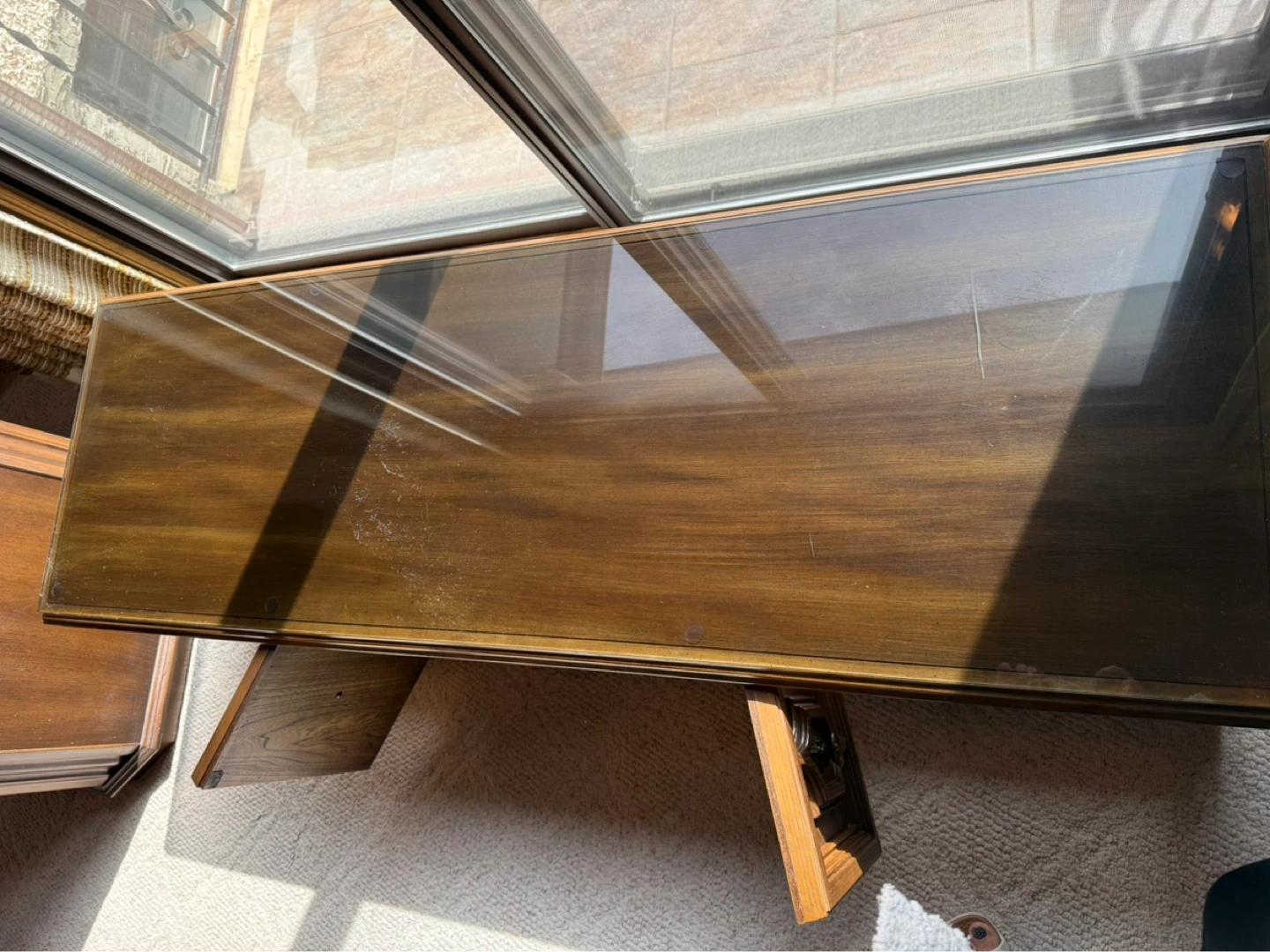 Vintage coffee table with 2 Hexagonal End Table with Storage - photo 3