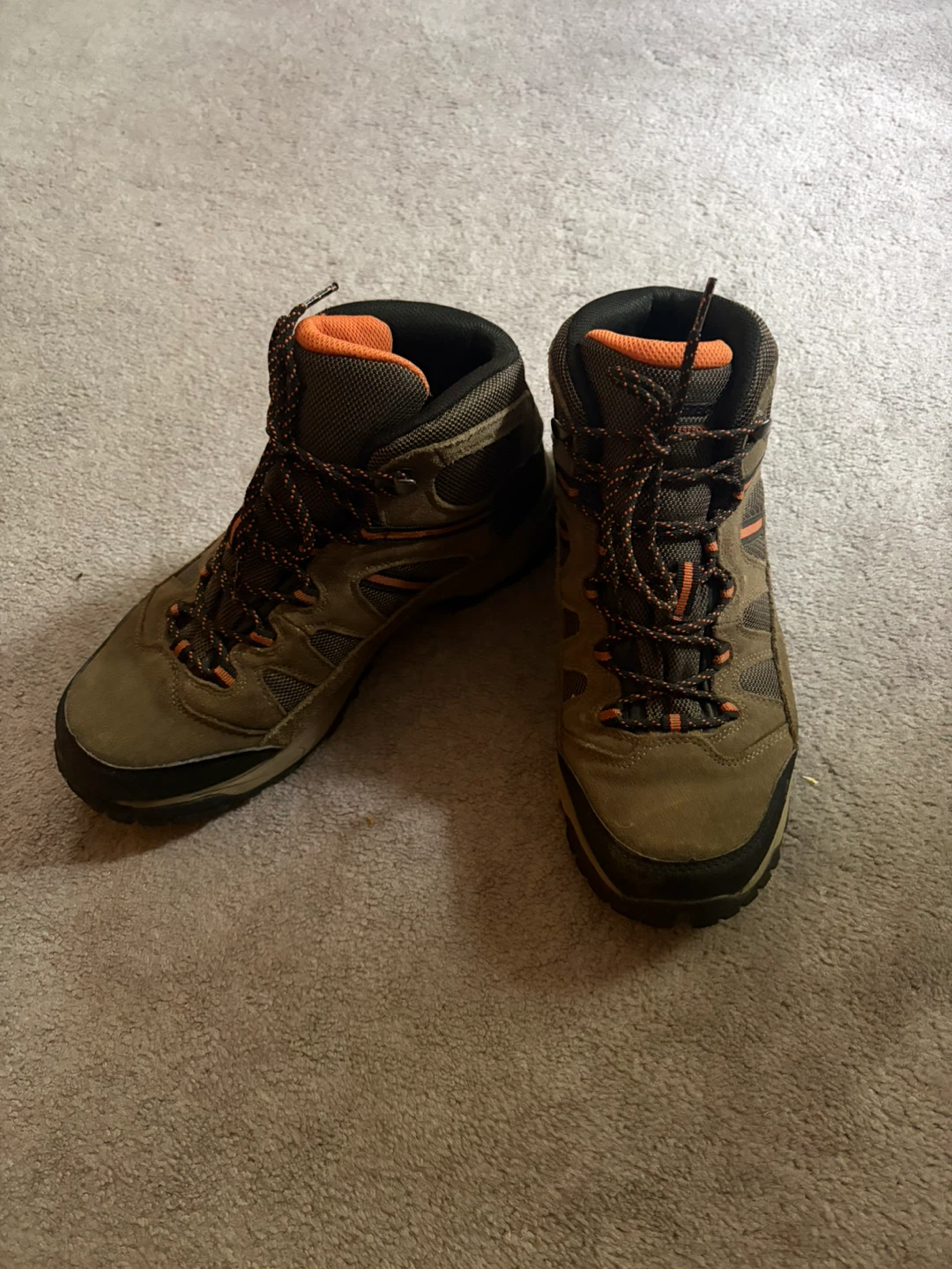 Hi-Tec Men's Waterproof Hiking Boots - Size 9.5