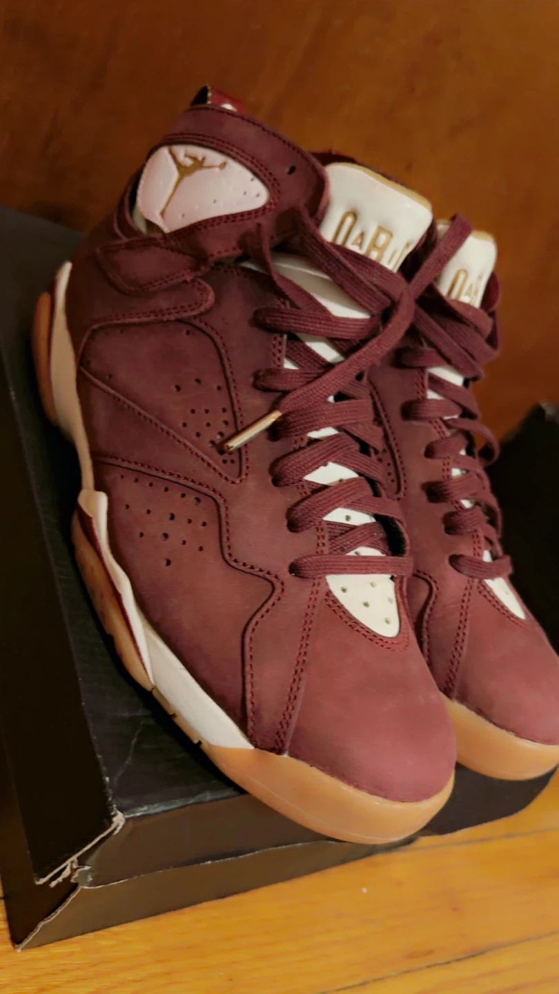 Air Jordan 7 Retro C&C Burgundy Shoes Size 8