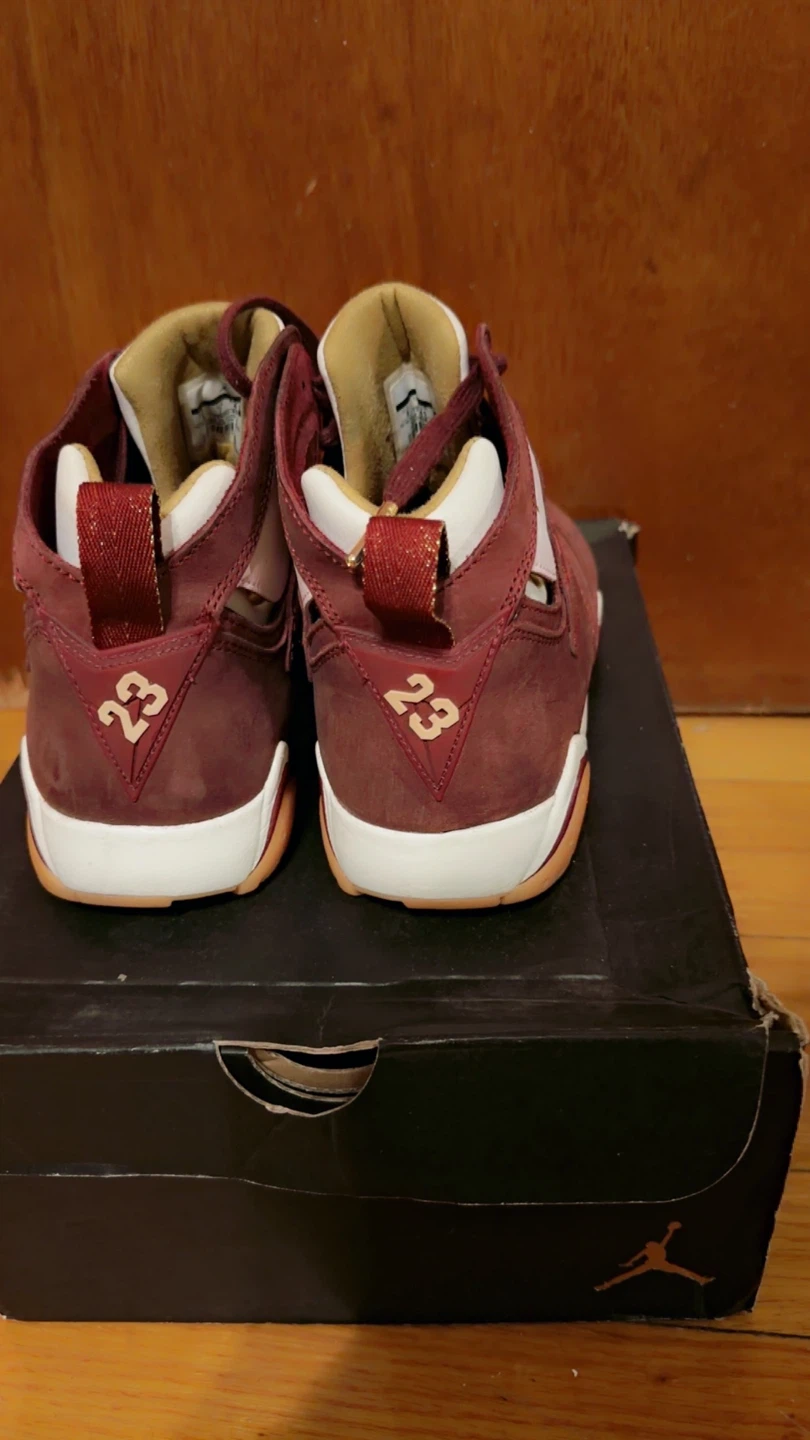 Air Jordan 7 Retro C&C Burgundy Shoes Size 8 - photo 2