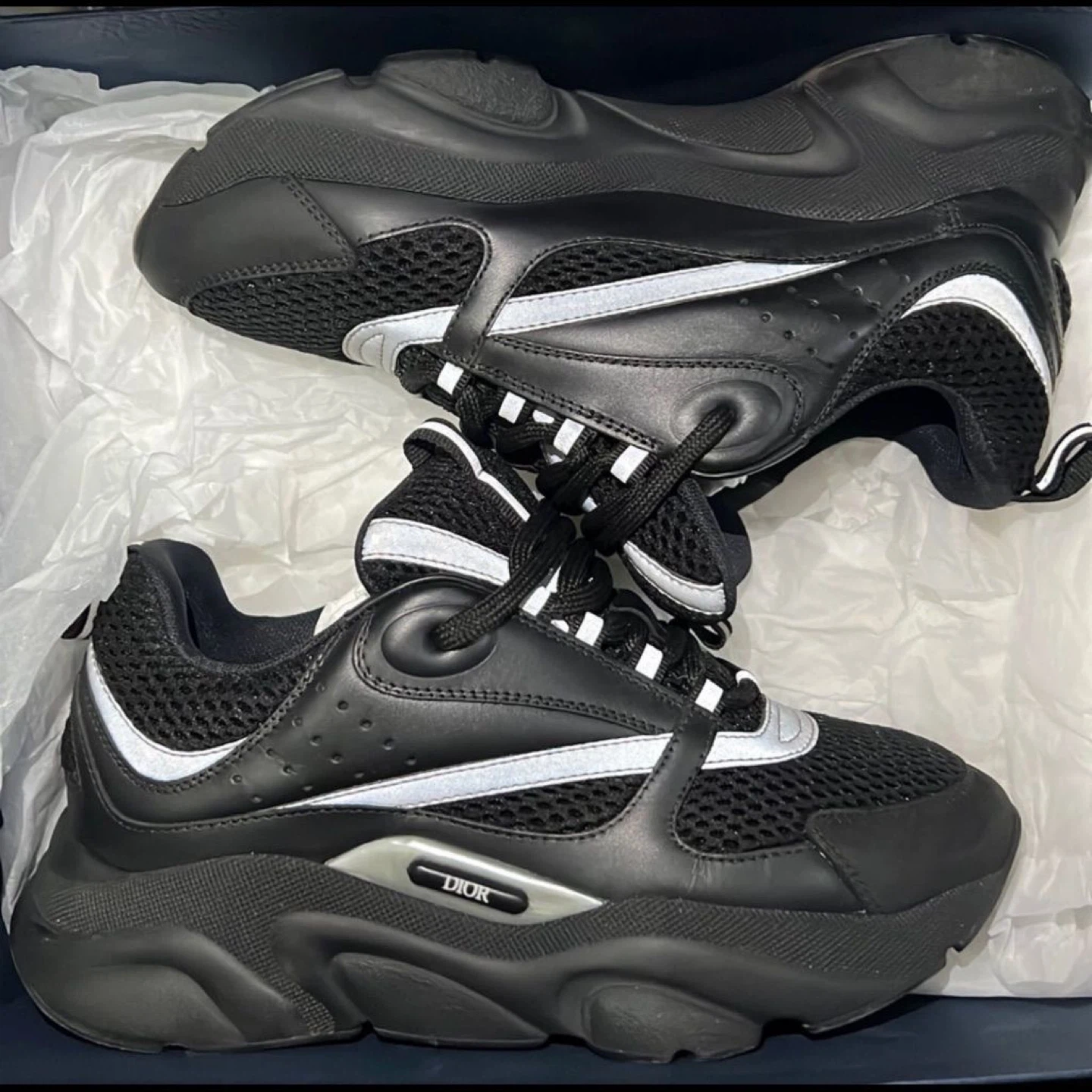 BRAND NEW DIOR B22s | Size 10 - photo 3