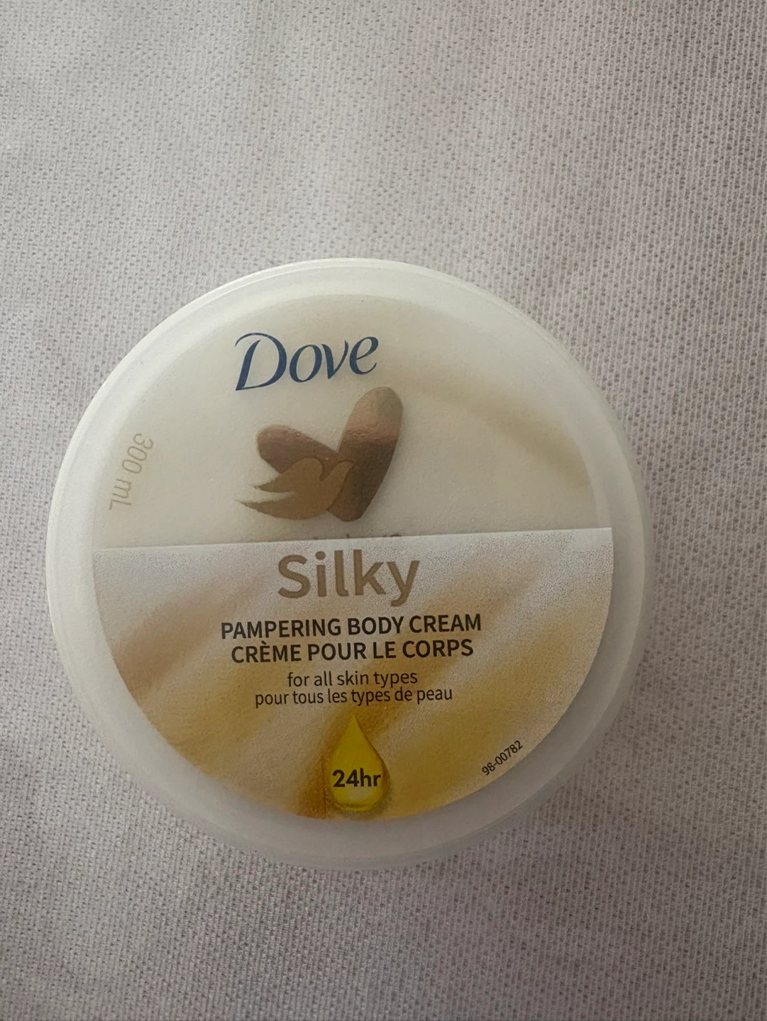 Nieva, Dove and Aveeno products- New, All together for $8 - photo 4