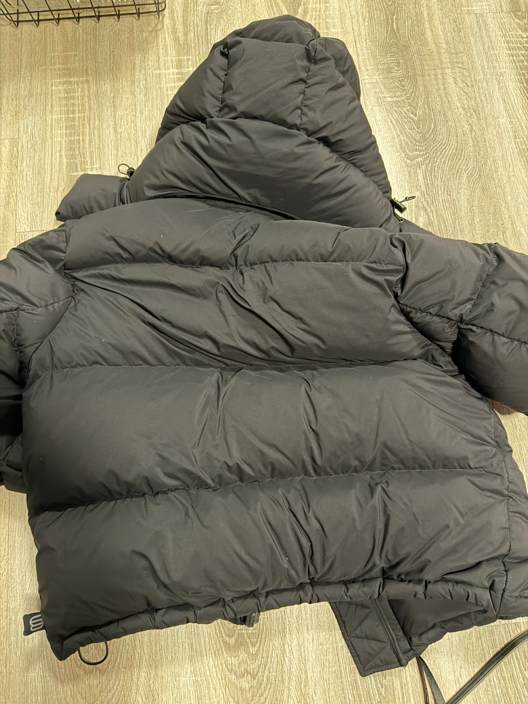 Aritzia The Super Duper Puff Black Puffer Jacket - photo 3