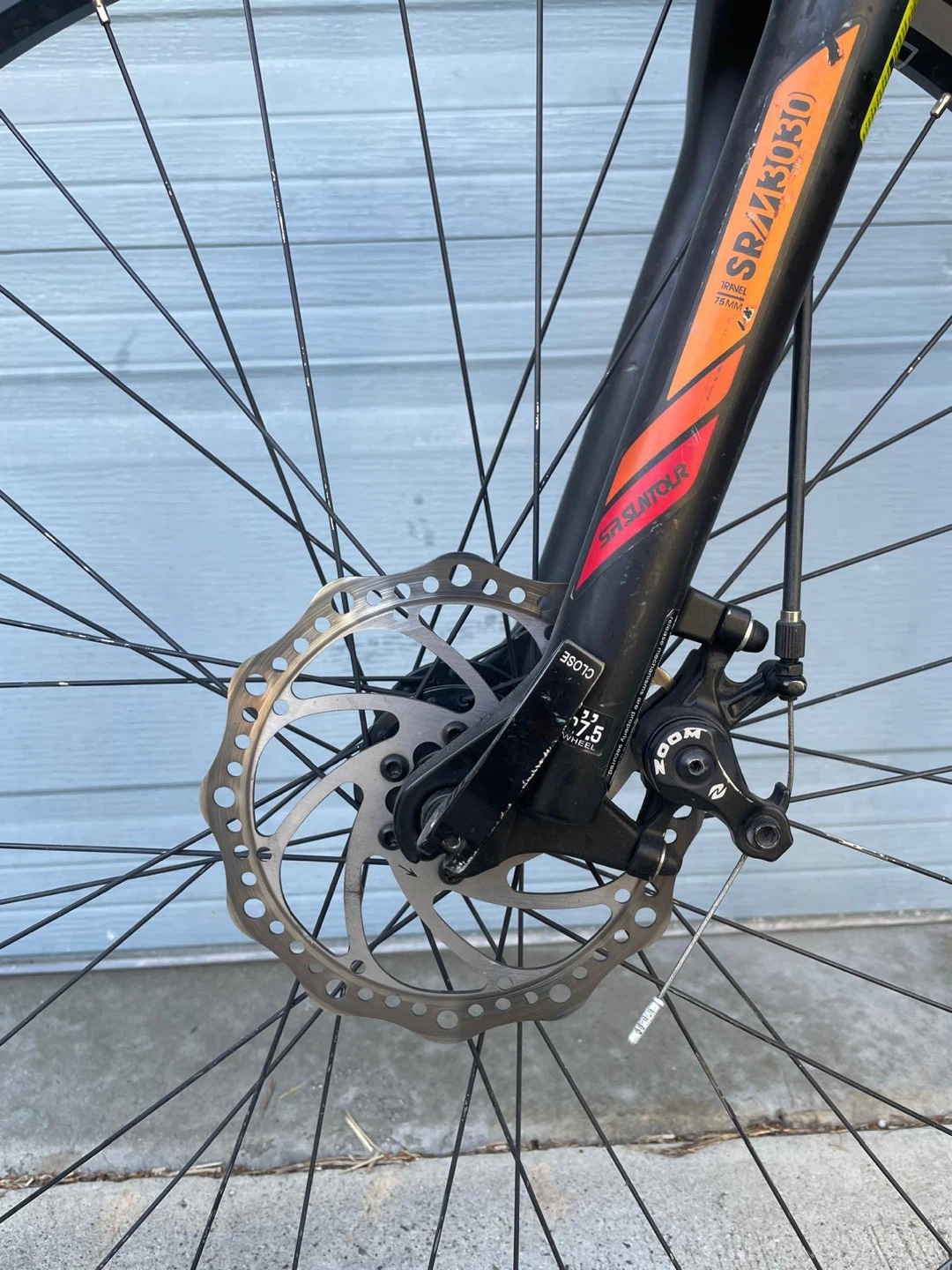 Moving out sale! Trek Marlin Mountain Bike - photo 4