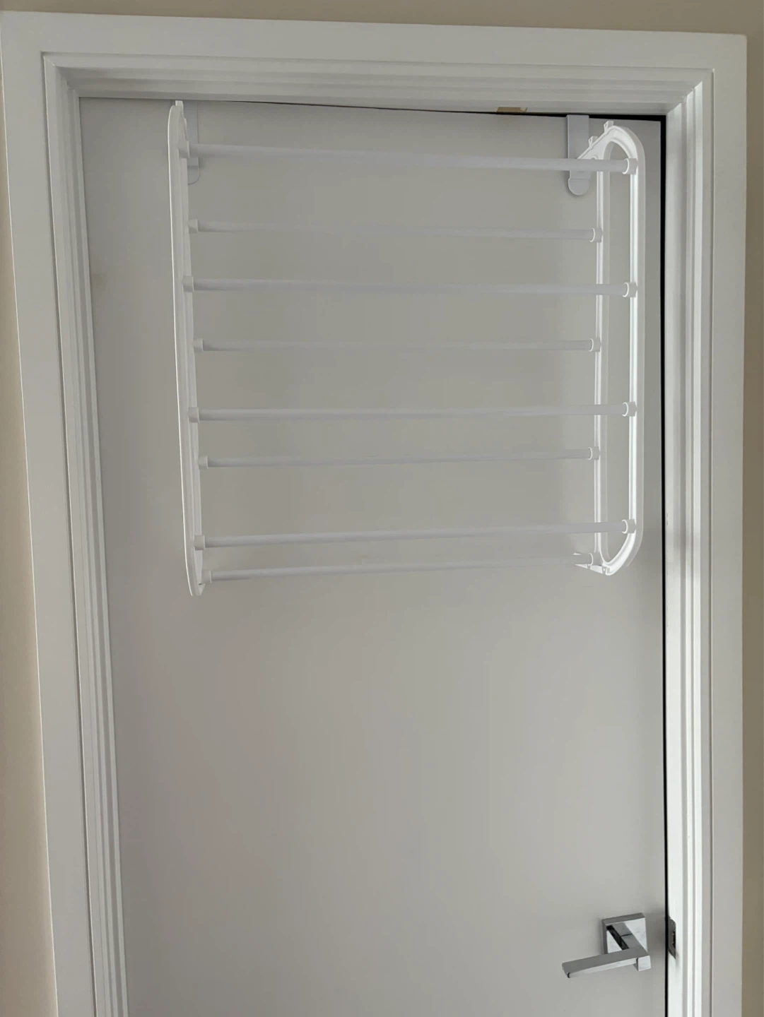 White Over-the-Door Rack - photo 3