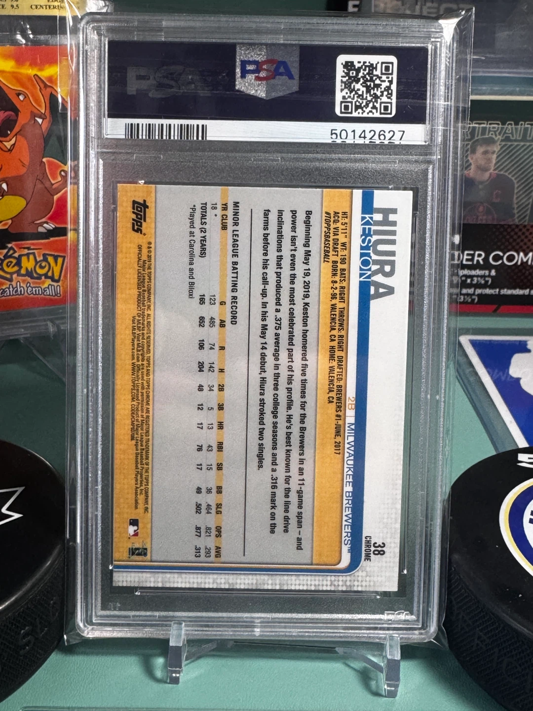 2019 Topps Chrome Update Keston Hiura #38 PSA 9 Card - photo 3
