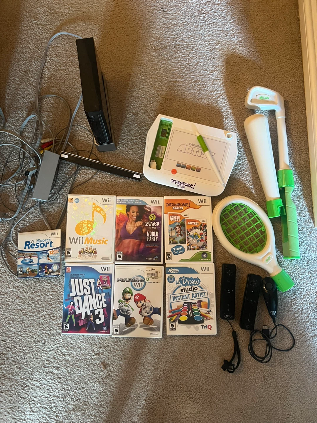 Wii(Black)-Games and attachments Included