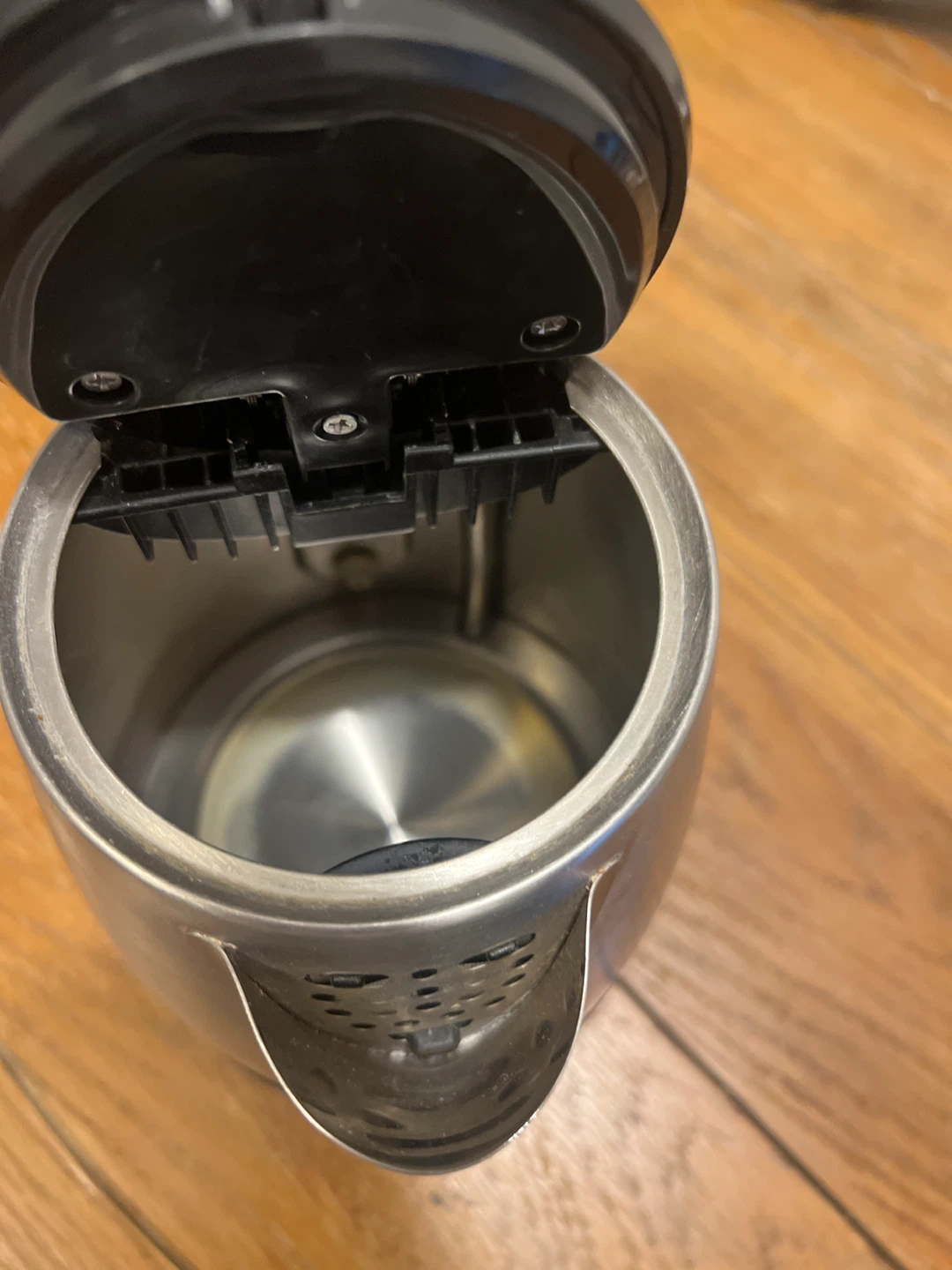 Hamilton Beach Electric Kettle - photo 4