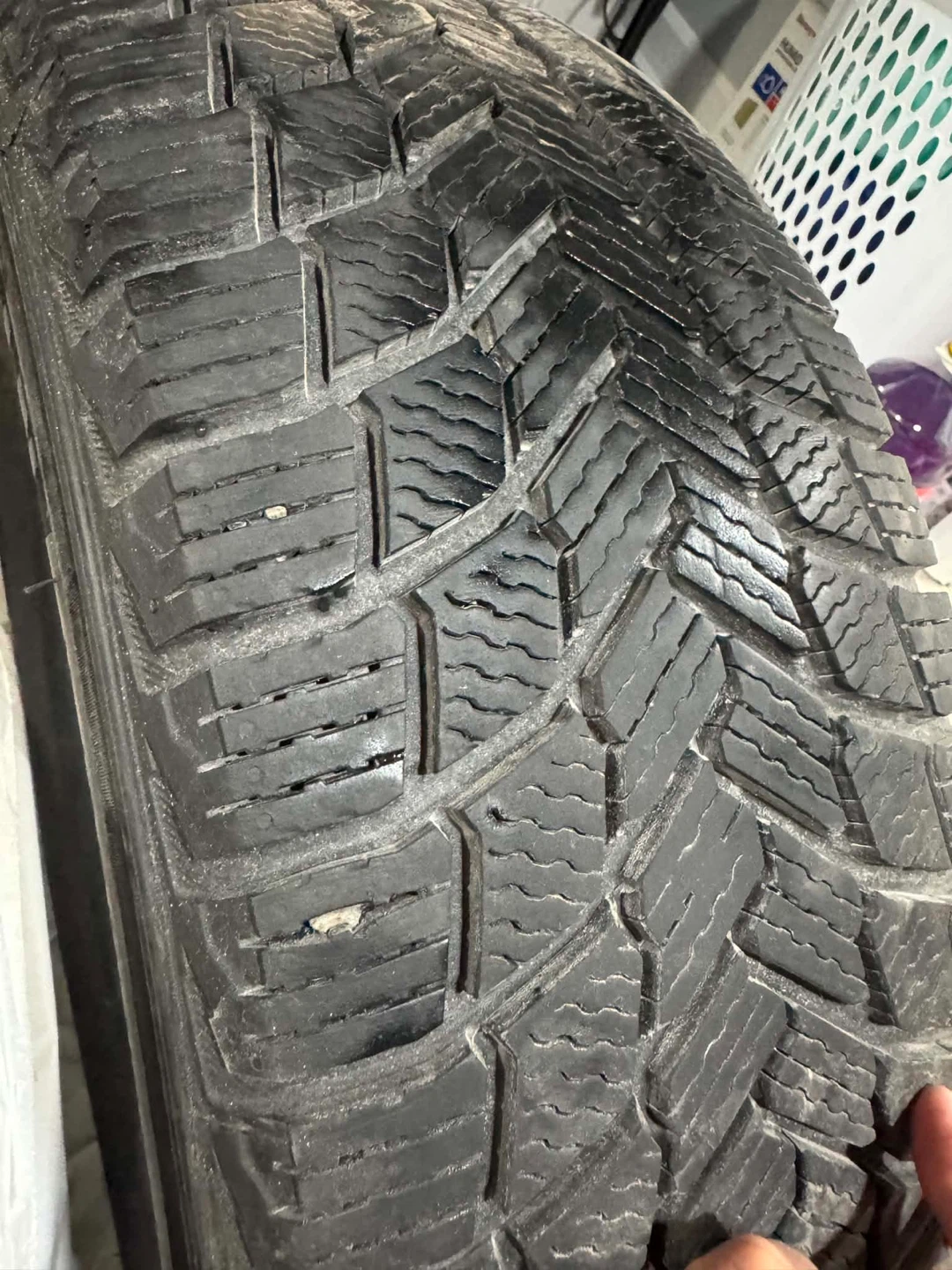 Michelin X-ICE Snow SUV 225/65 R17 tire - photo 3