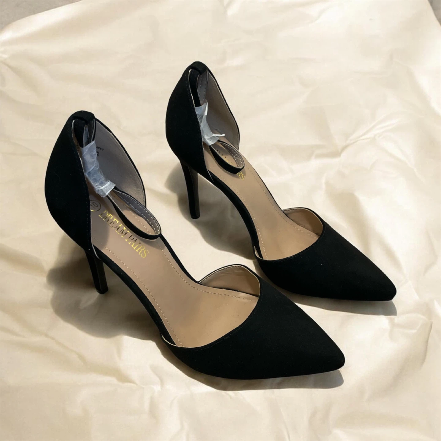 New Dream Pairs Black faux Suede Ankle Strap Heels - Size 10 - photo 5