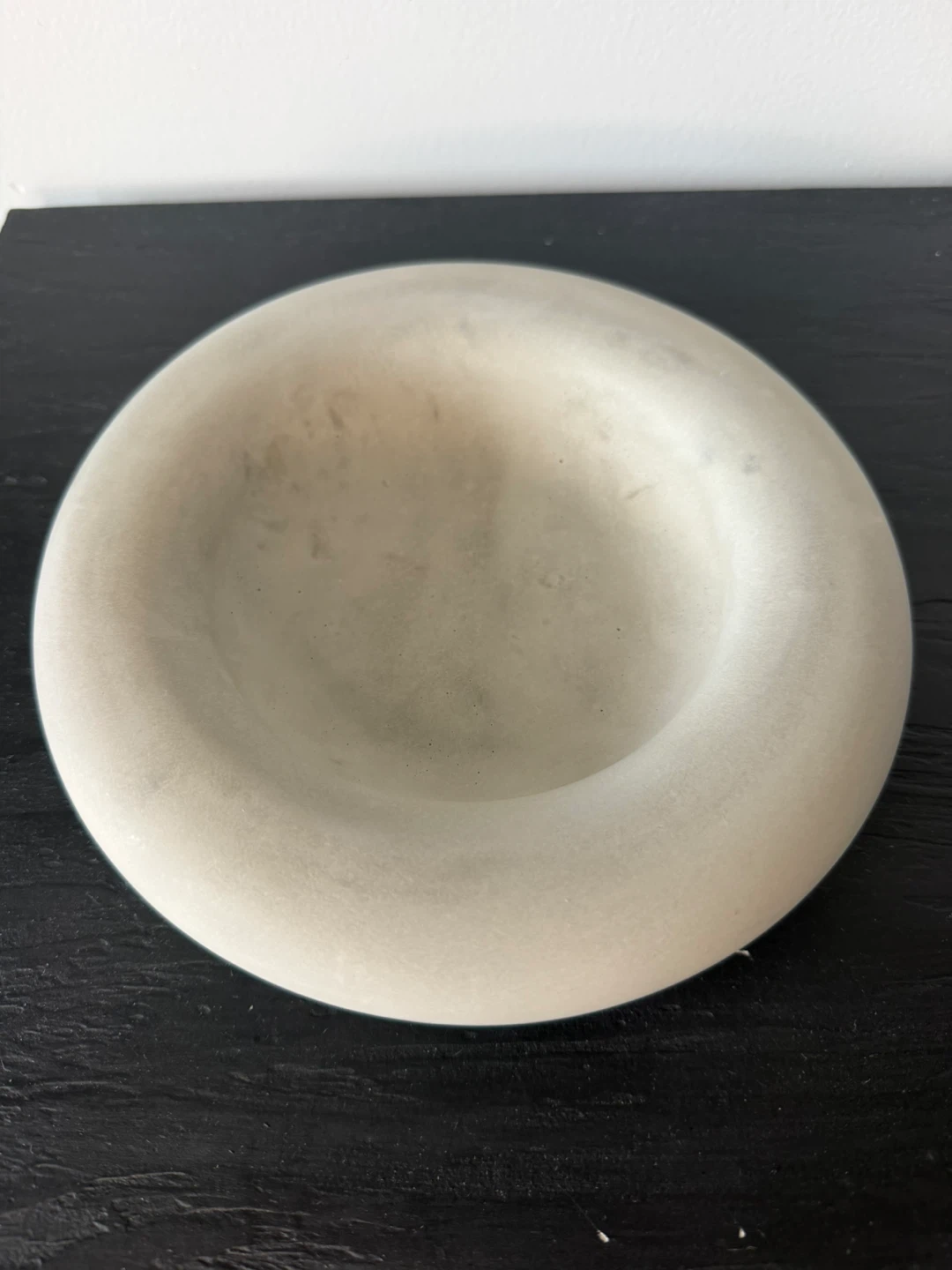 Round Concrete Tray