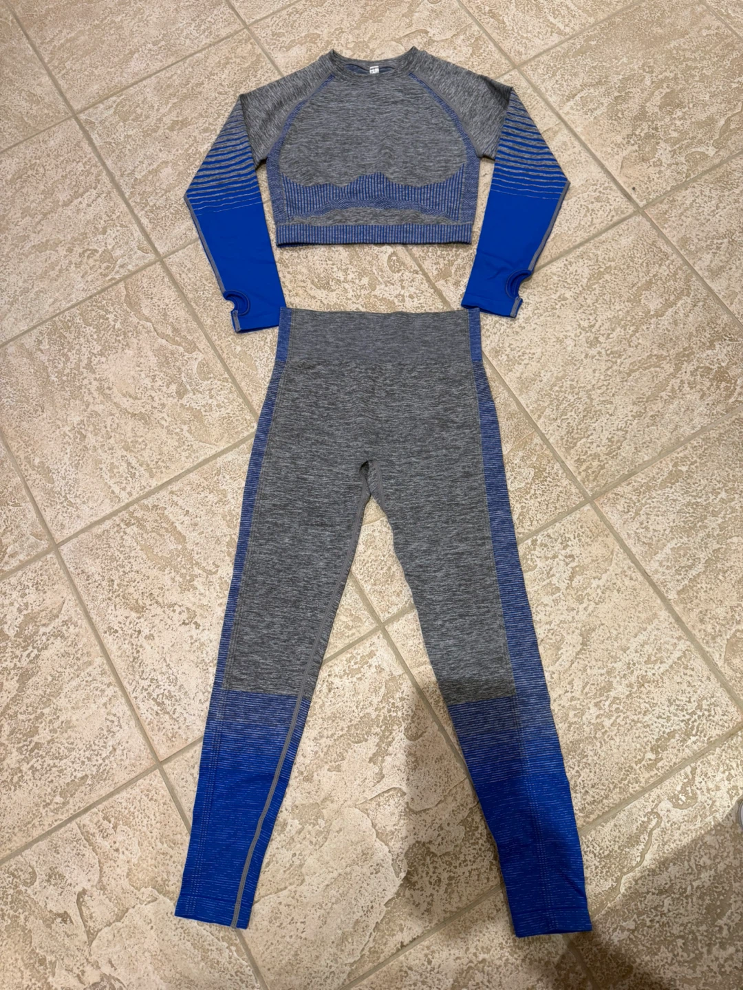 Grey & Blue Workout Set - Long Sleeve Crop Top & Leggings