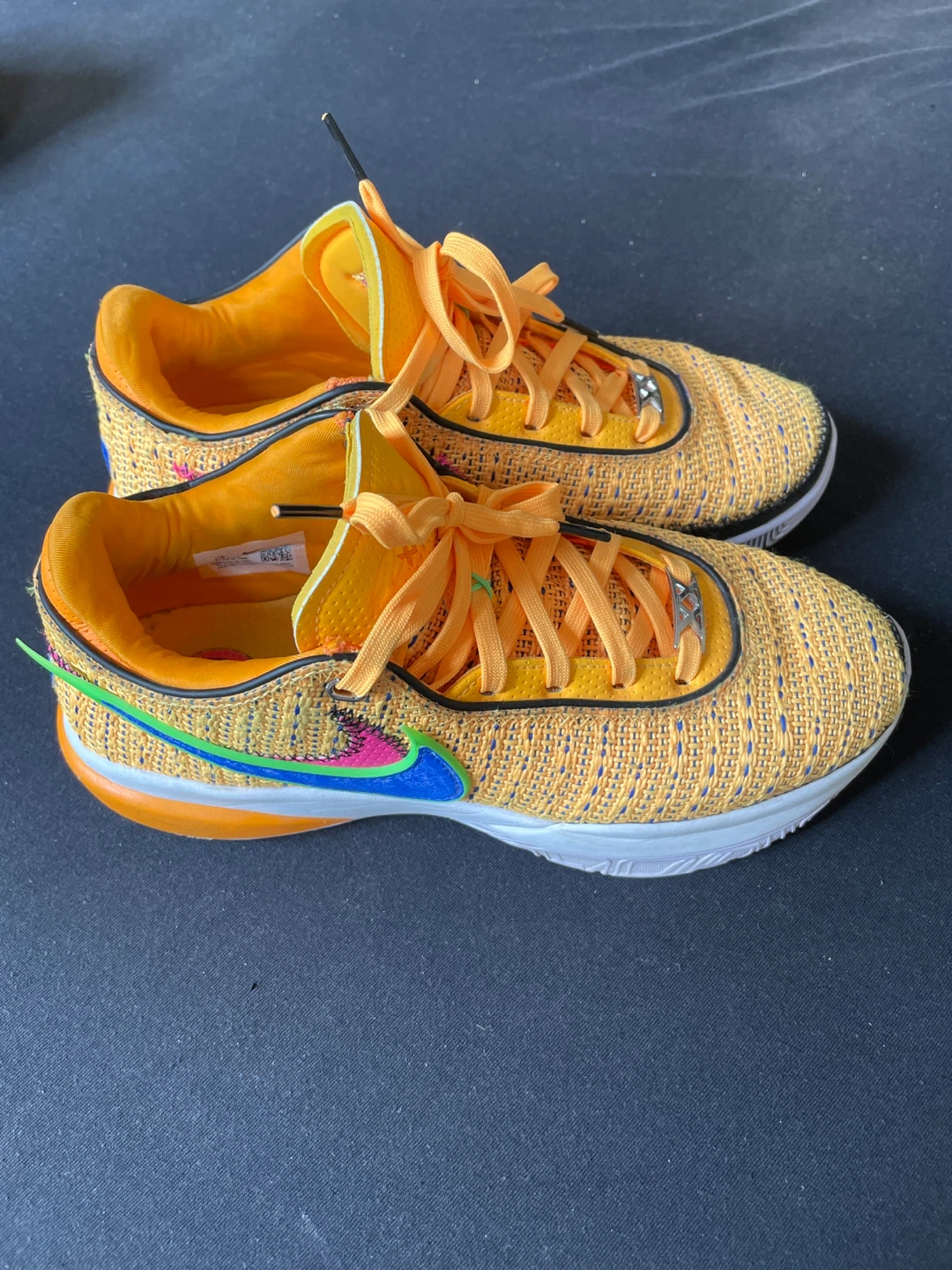LeBron 20 Basketball shoes. Size 7.5 US. Like new
