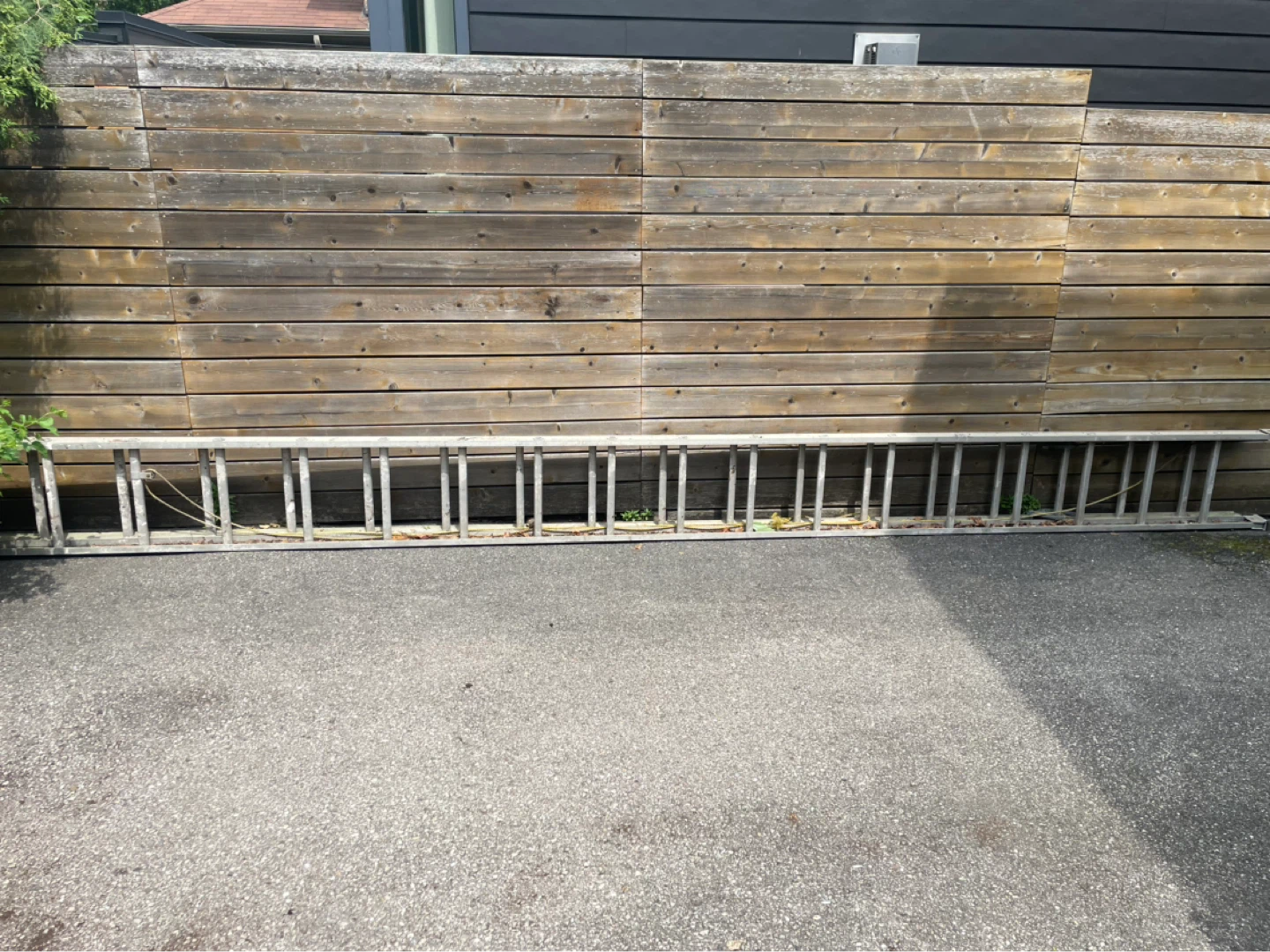 Aluminum Extension Ladder
