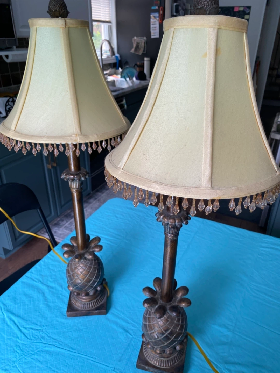 Pair of Table Lamps with Pineapple Motif - photo 2