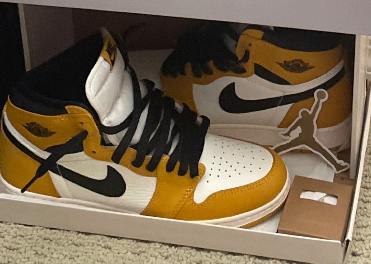Air Jordan 1 Retro high Ogs Yellow Ochre/Black/Sail 6.5Y - photo 2