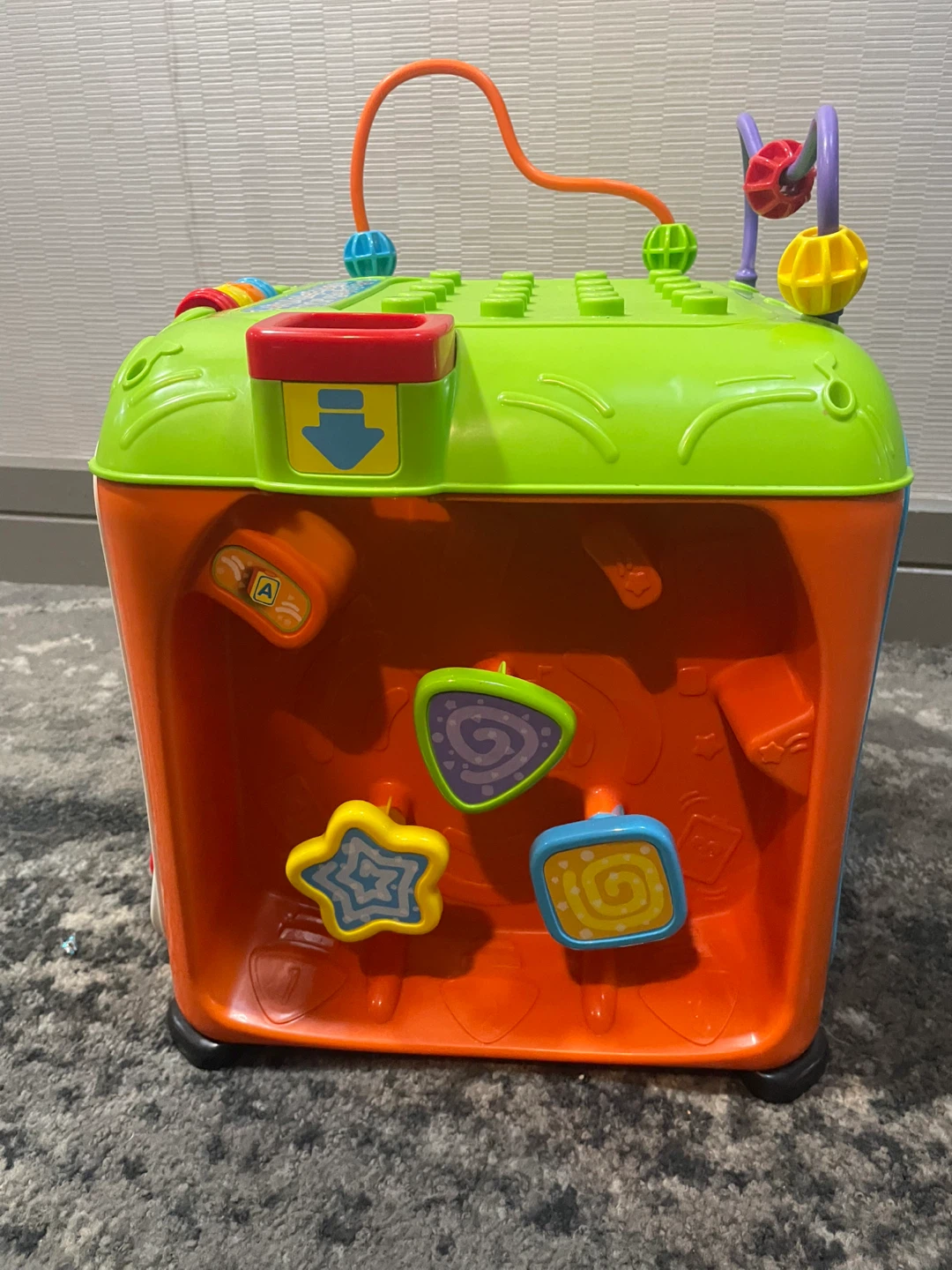 VTech Ultimate Alphabet Activity Cube - photo 4