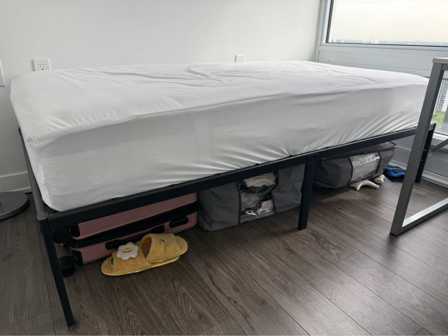 LIKE NEW Mattress Frame ($150) | Desk Chair ($150) | Moving Sale - photo 3