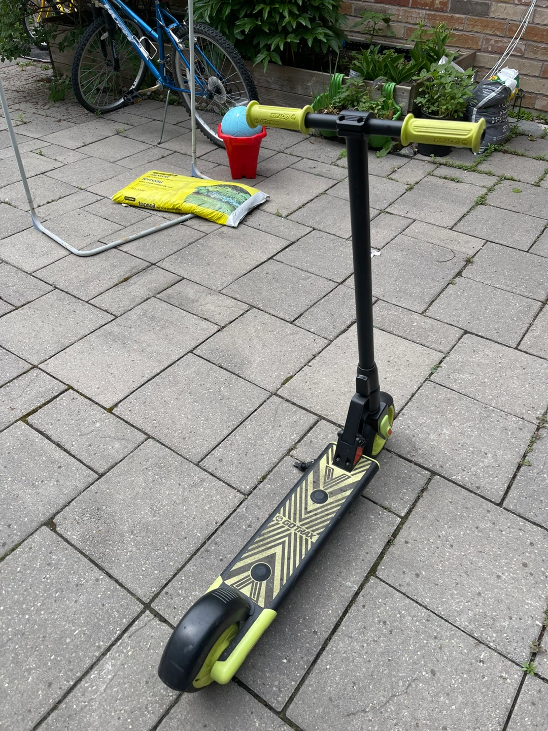 GOTRAX Kids E-Scooter - photo 3
