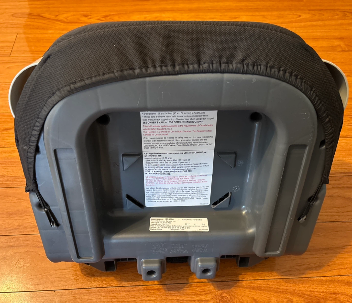 Graco Booster Car Seat (15” x 15”) - photo 4