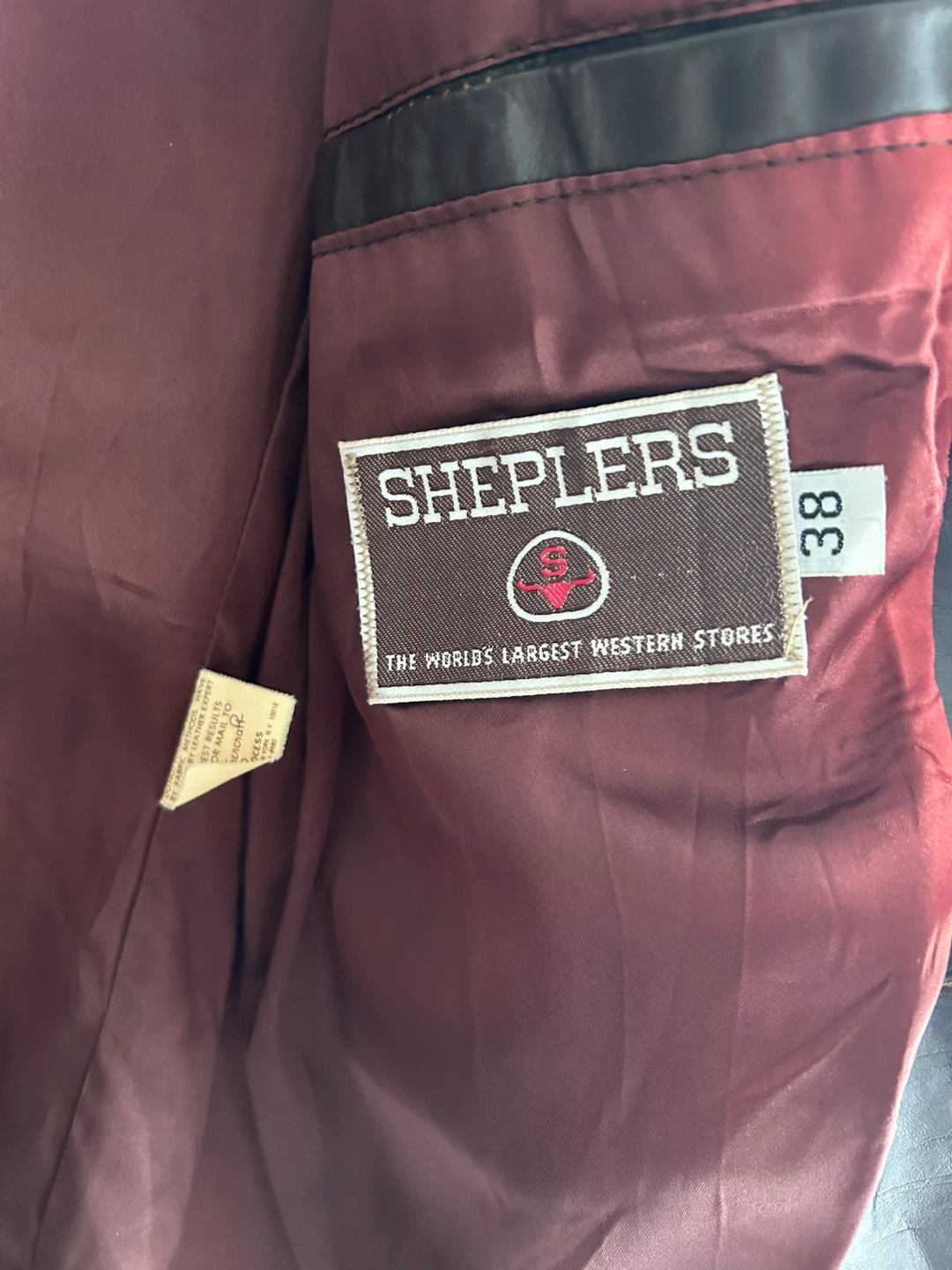 Vintage Sheplers Women’s Oversized Leather Jacket Size 38 - photo 4