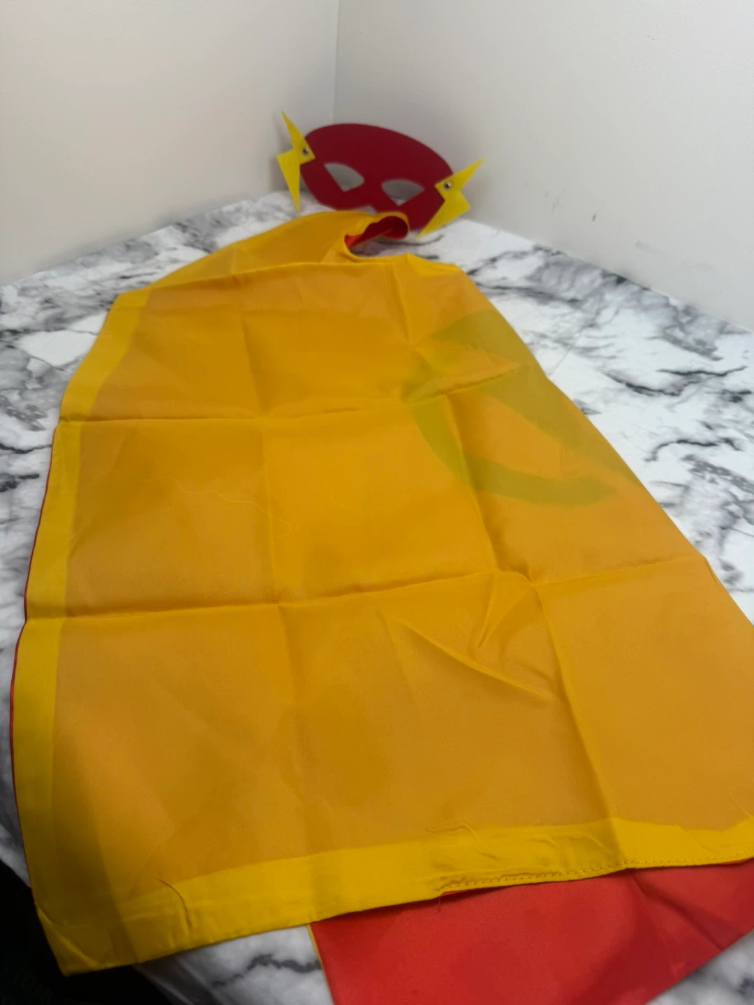Children’s Flash Costume Cape and Mask Set - photo 4