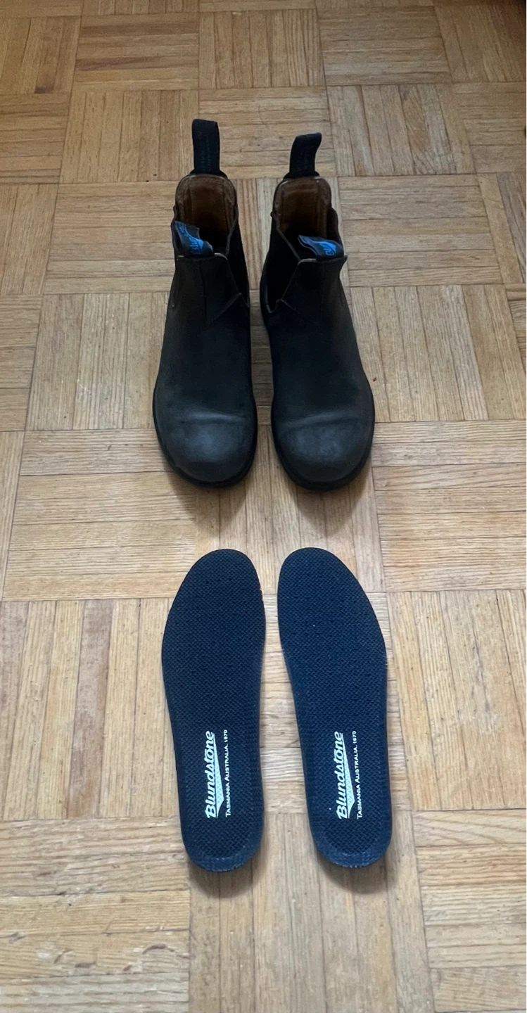 Used women’s size 5 blundstone - photo 4